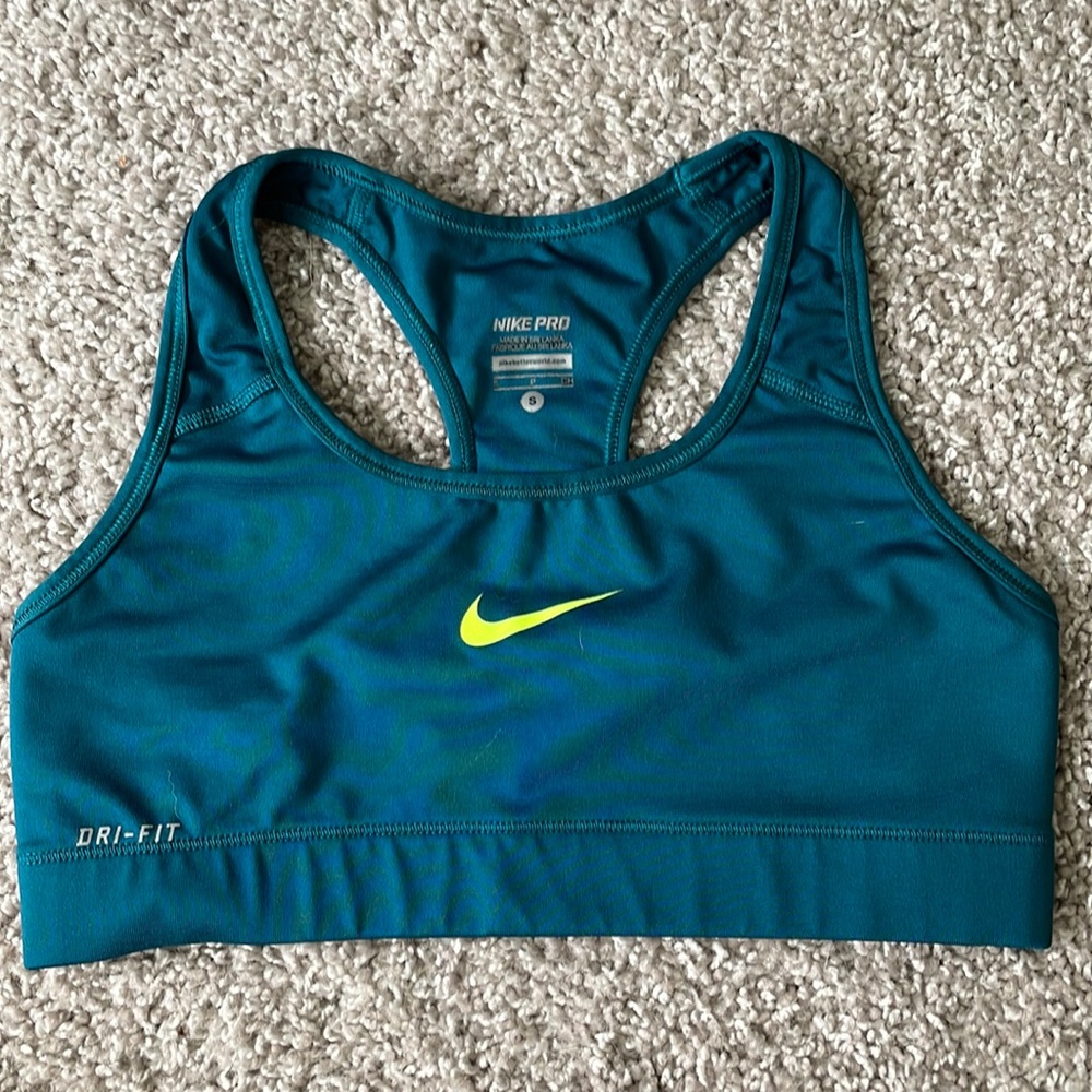 Nike Dri-Fit Sports Bra